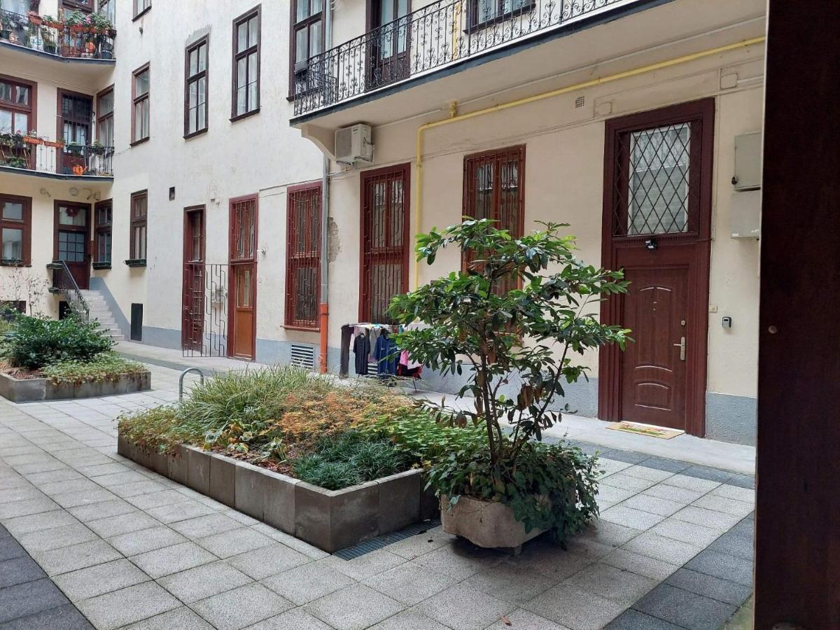 Raday Exlusive Apparttement Budapeste Exterior foto
